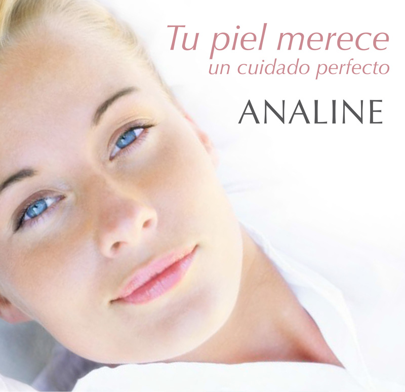 analine expositor mujer